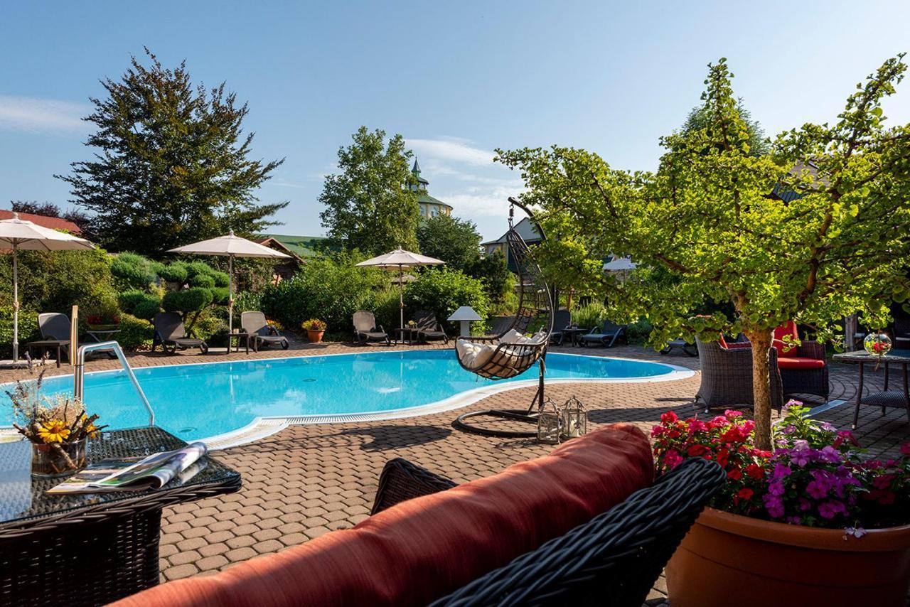 Wellnesshotel Seeschloesschen - Privat- Spa & Naturresort Senftenberg Extérieur photo