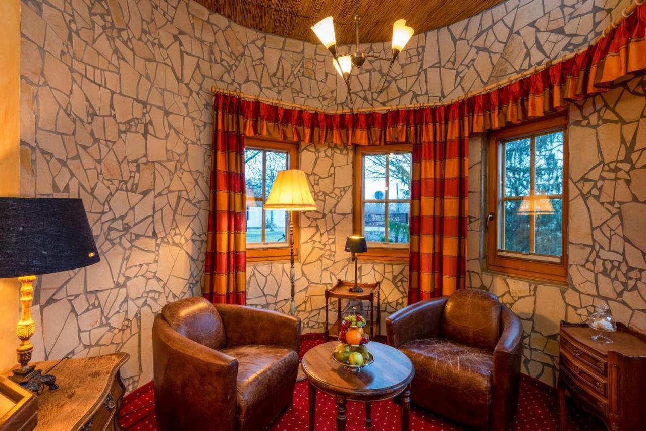 Wellnesshotel Seeschloesschen - Privat- Spa & Naturresort Senftenberg Extérieur photo