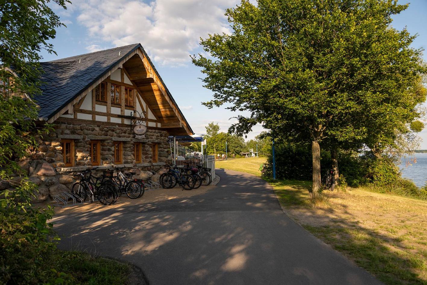 Wellnesshotel Seeschloesschen - Privat- Spa & Naturresort Senftenberg Extérieur photo